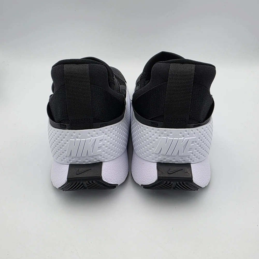Nike GO FlyEase Black White Women's Size 5.5